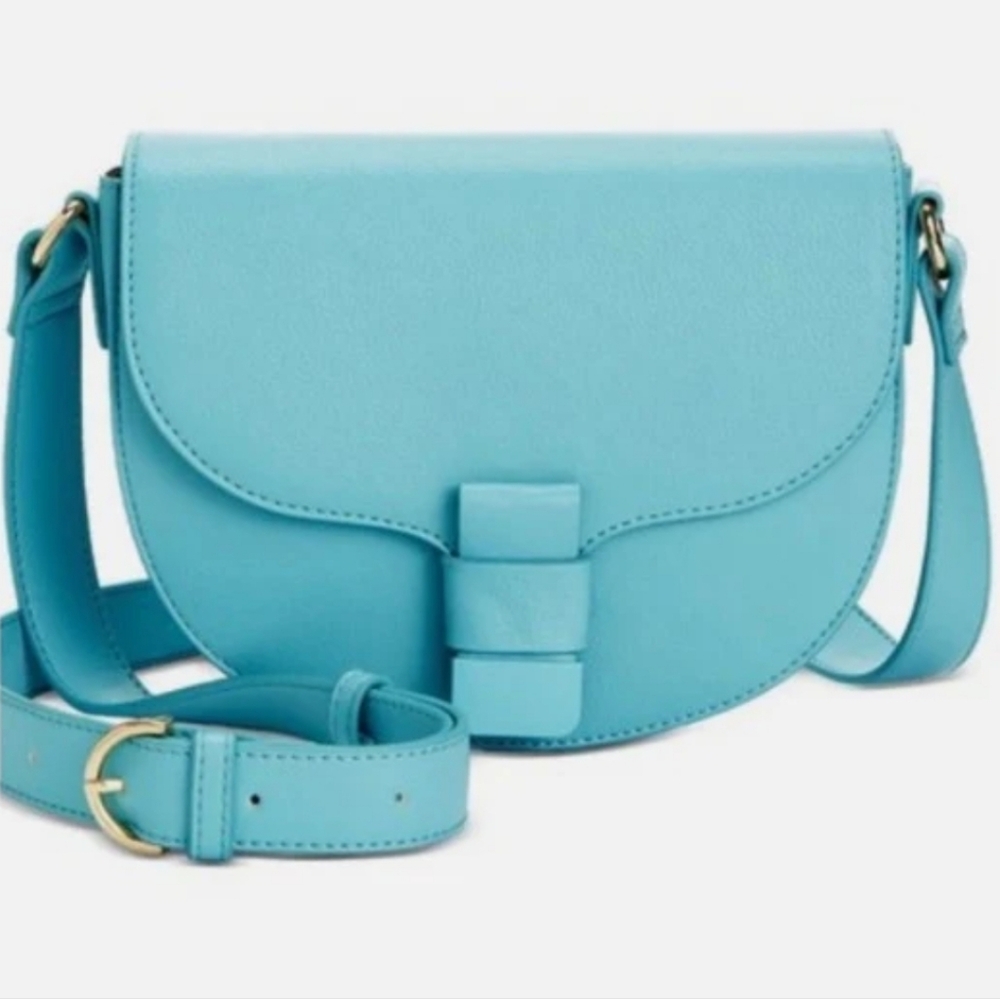 🥳 HOST PICK 🥳 Macy's On 34th Leather Holmme Saddle Crossbody Bag - NWT